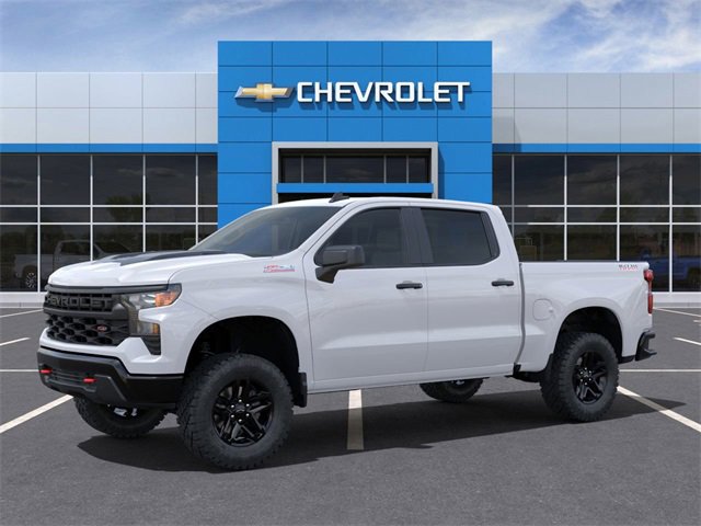 2025 Chevrolet Silverado 1500 Custom Trail Boss photo 2