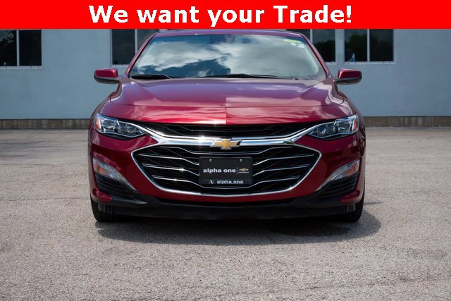 Used 2023 Chevrolet Malibu 2LT with VIN 1G1ZE5ST0PF143513 for sale in Rockdale, TX