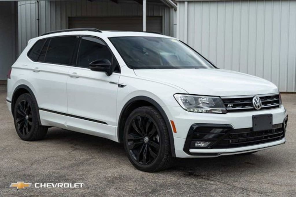 Used 2021 Volkswagen Tiguan SE SUV