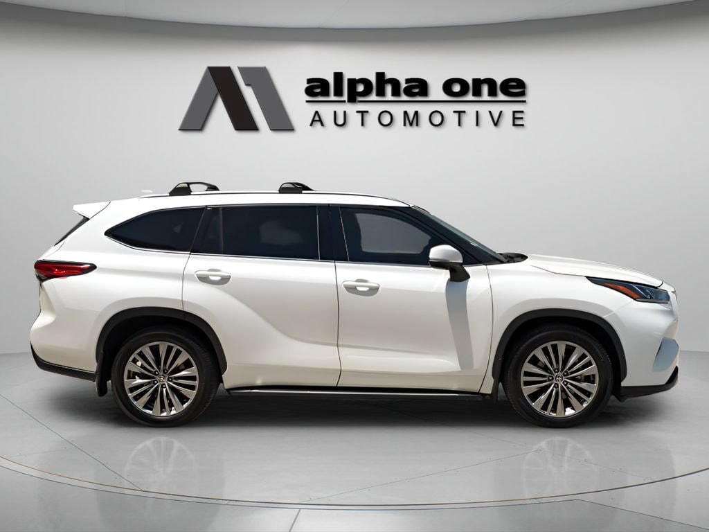 Used 2020 Toyota Highlander Platinum SUV