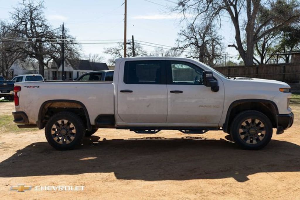 Used 2024 Chevrolet Silverado 2500 HD Custom Truck Crew Cab