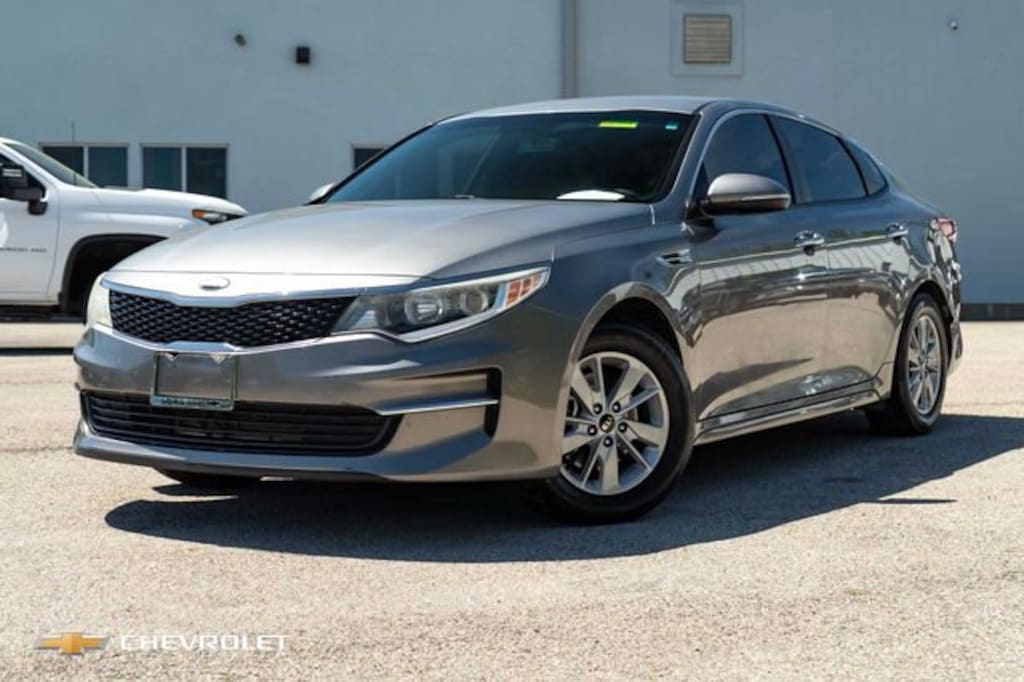 Used 2018 Kia Optima LX Sedan