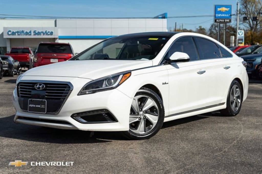 Used 2016 Hyundai Sonata Hybrid Limited Sedan