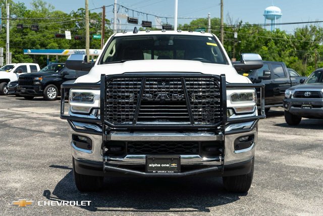 2022 Ram 2500 Laramie photo 2