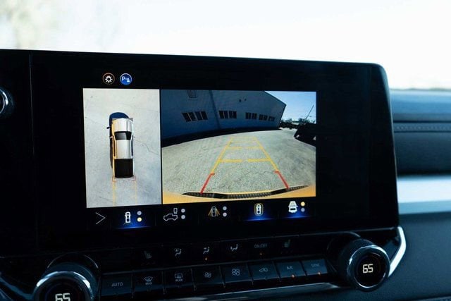 2026 Chevrolet Colorado LT - Photo 22