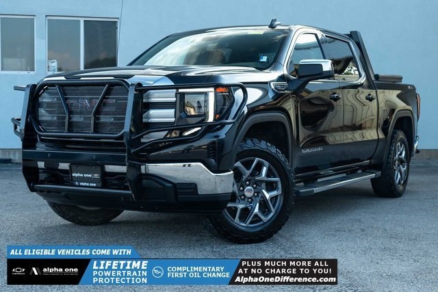 2022 GMC Sierra 1500 SLE's photo