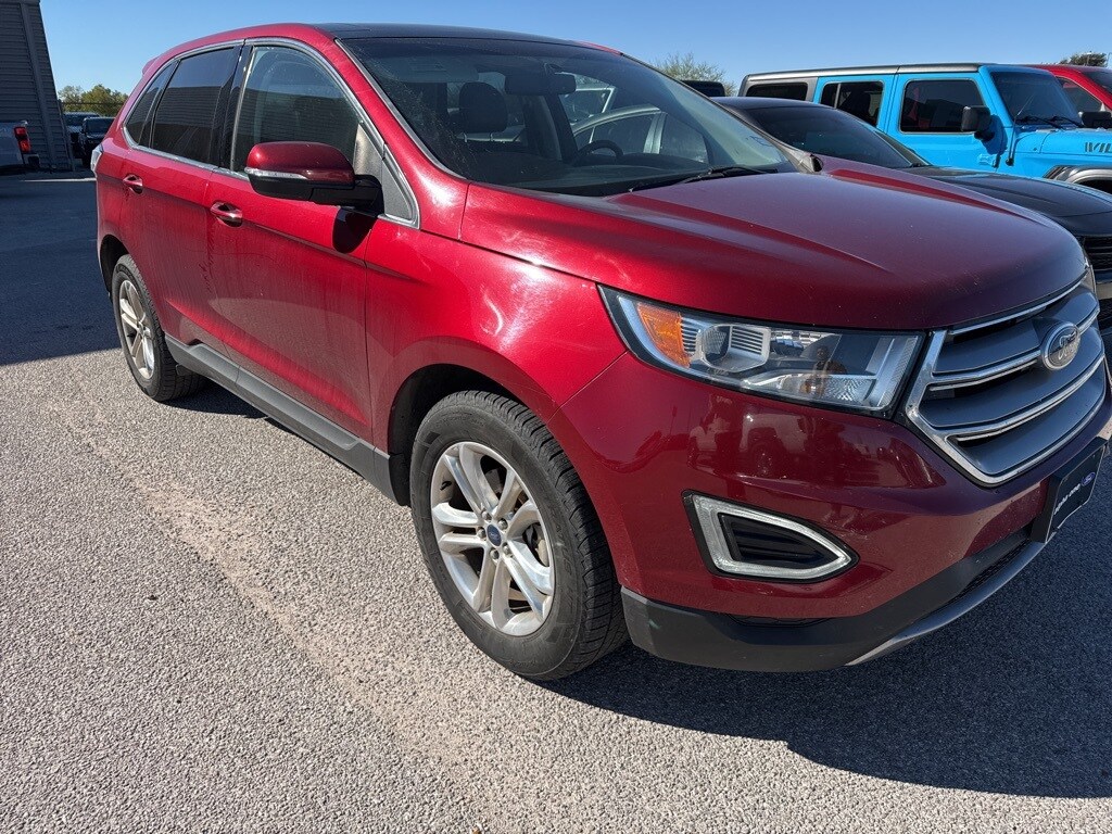 2016 Ford Edge SEL photo 3