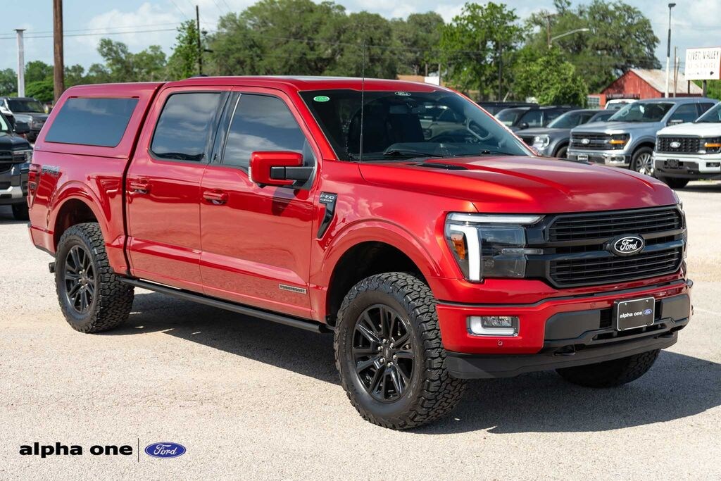 Used 2025 Ford F-150 Platinum Truck
