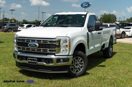 2025 Ford F-350SD XLT Truck
