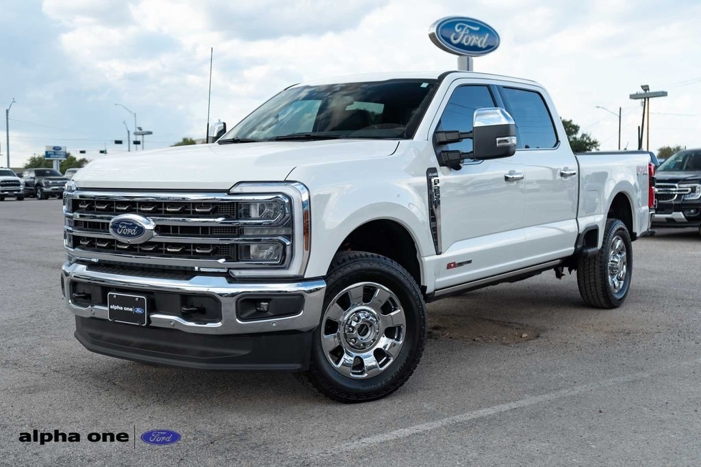 2025 Ford F-250 Super Duty King Ranch's photo