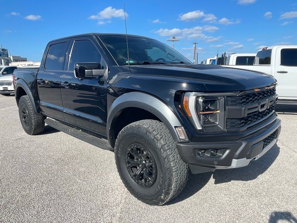 2023 Ford F-150 Raptor photo 3
