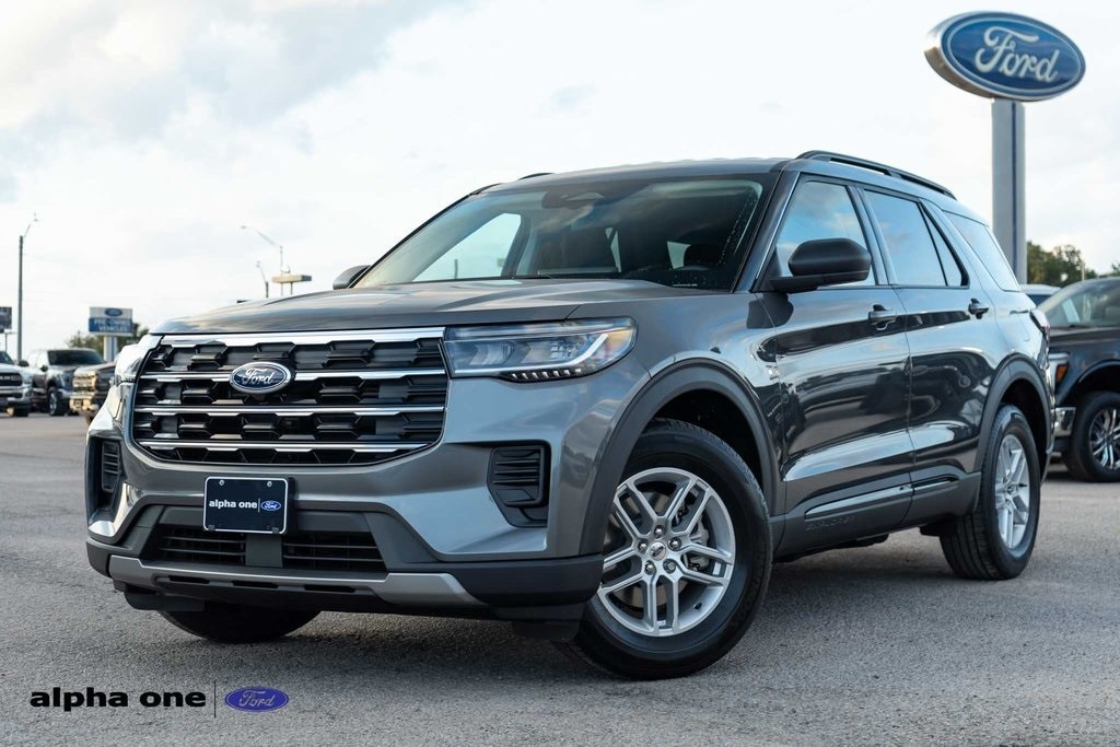 2026 Ford Explorer's photo