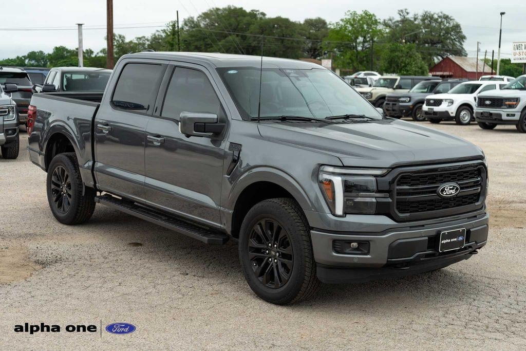New 2025 Ford F-150 Lariat Truck