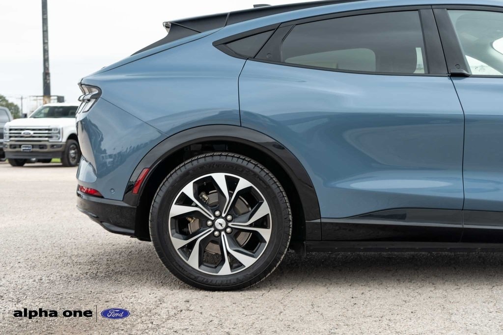 Used 2023 Ford Mustang Mach-E Premium SUV