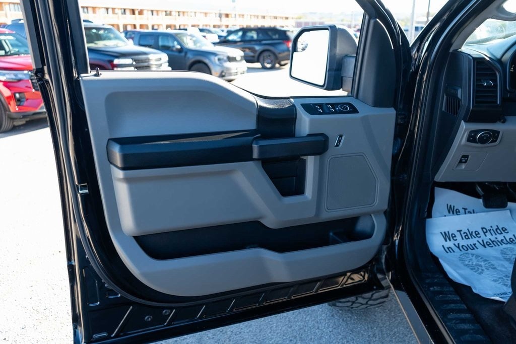 Used 2017 Ford F-150 XL Truck