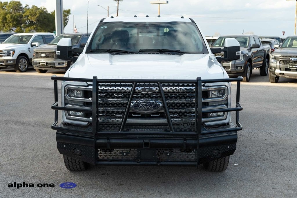 Used 2023 Ford F-250SD Lariat Truck