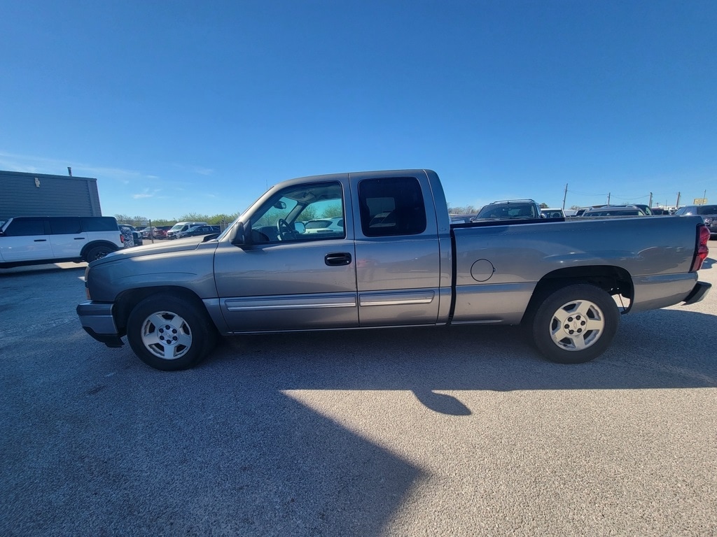 Used 2006 Chevrolet Silverado 1500 LT Truck