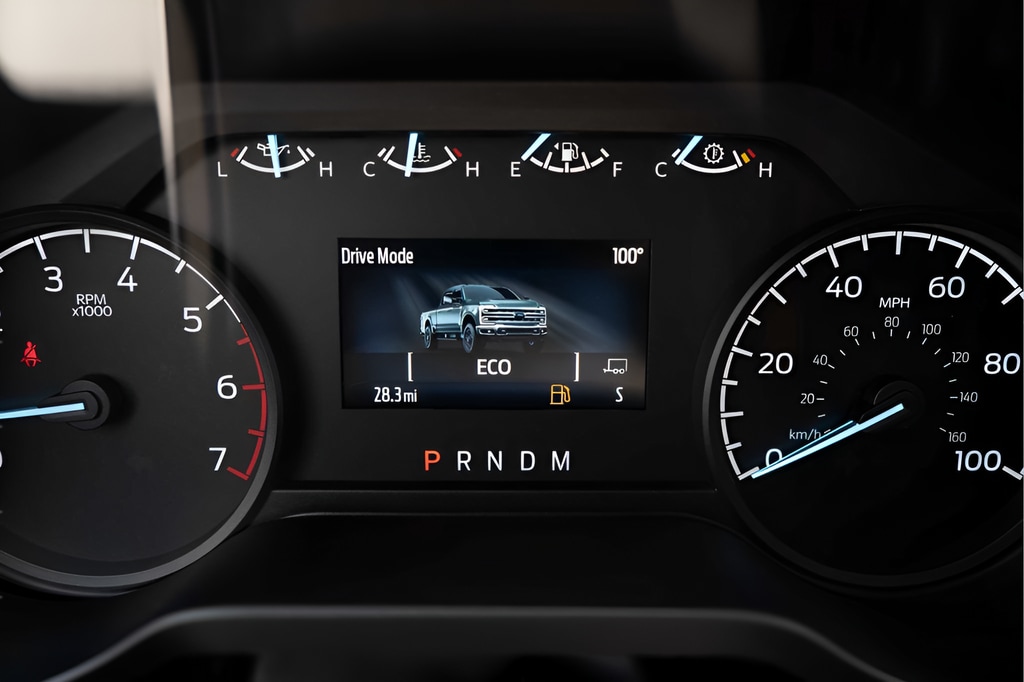 2025 Ford F-350 Super Duty XLT - Photo 30