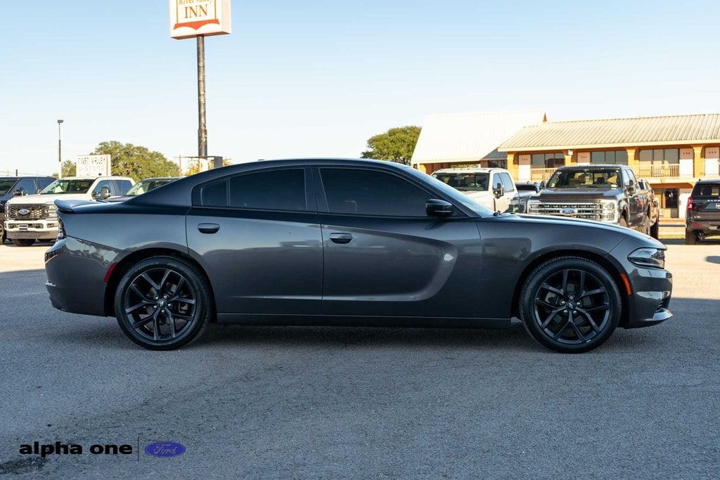 Used 2021 Dodge Charger SXT Sedan