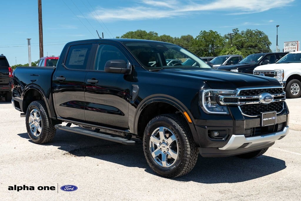 2025 Ford Ranger XLT photo 3