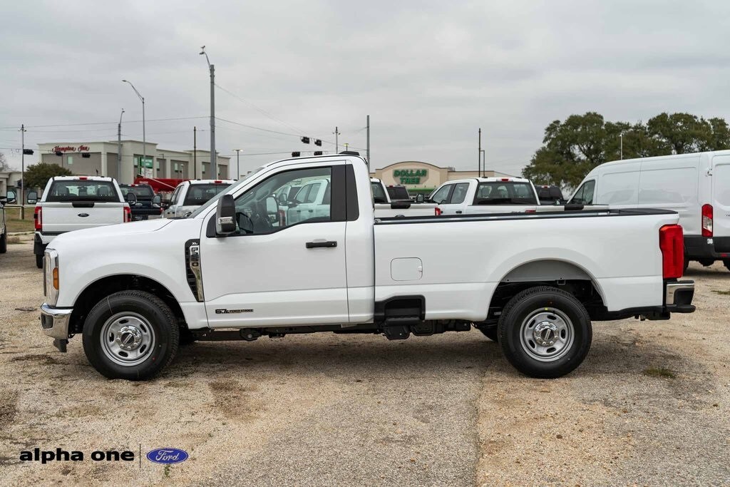 2025 Ford F-250 Super Duty XL - Photo 10