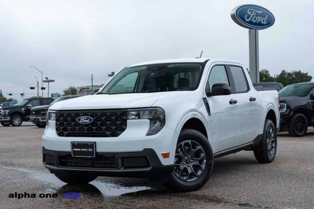 2025 Ford Maverick XLT's photo