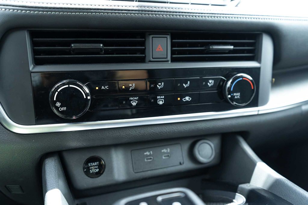 2024 Nissan Rogue S - Photo 18