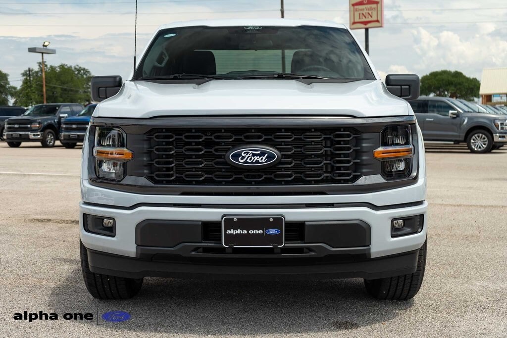 2025 Ford F-150 STX photo 2
