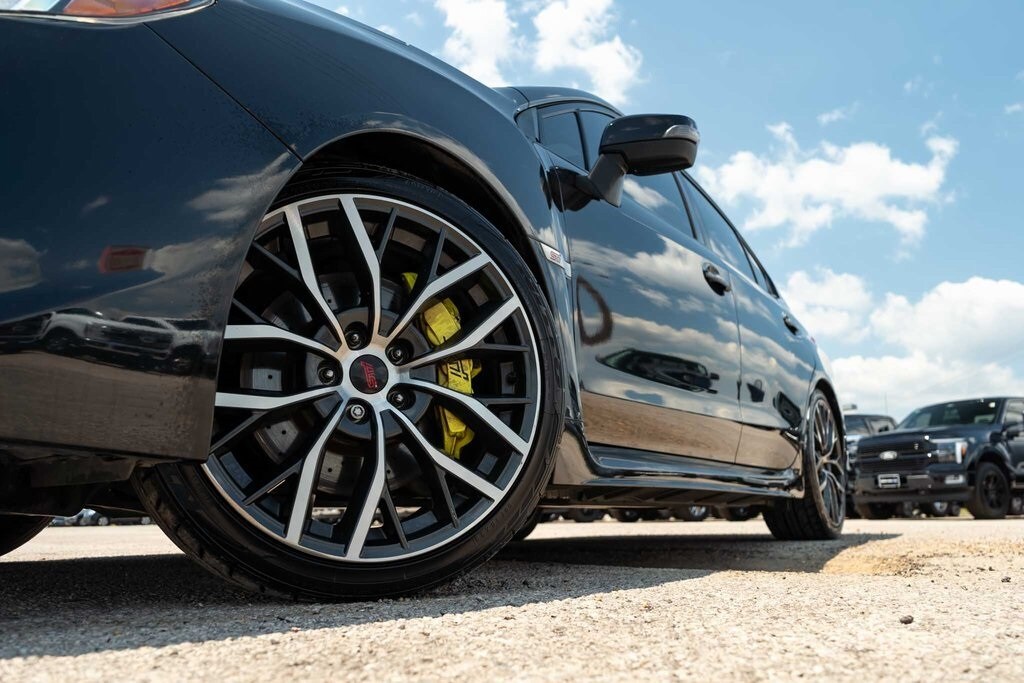 2020 Subaru WRX STI Limited photo 2