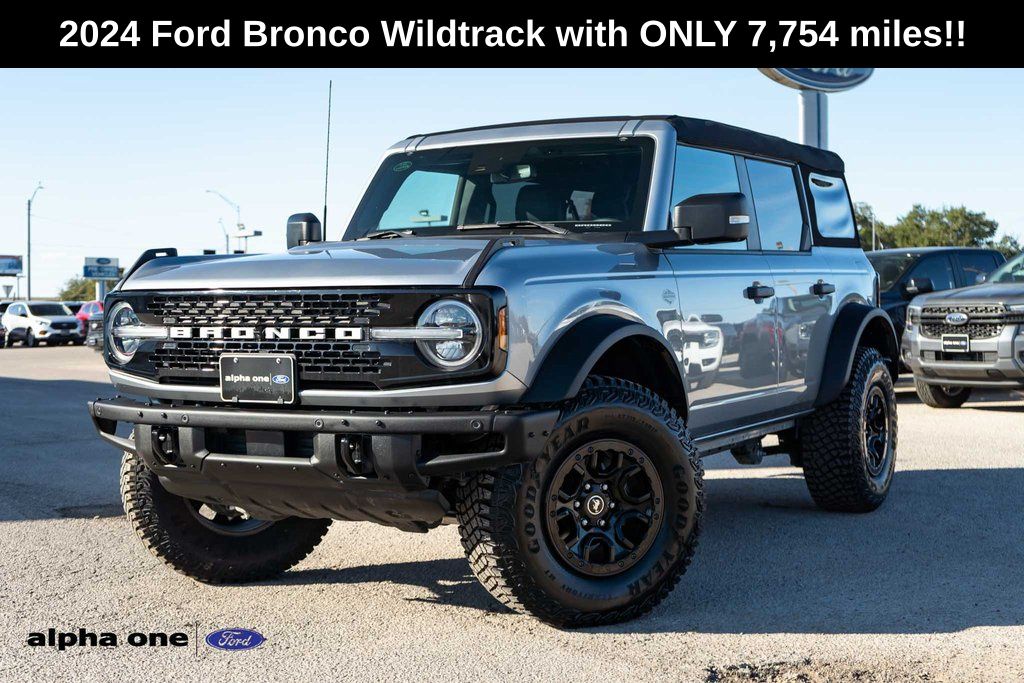 2024 Ford Bronco Wildtrak 4x4's photo