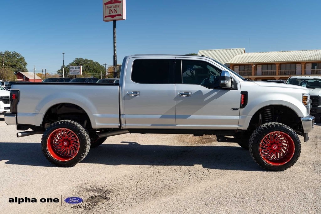 Used 2018 Ford F-250SD XLT Truck