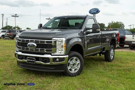 2025 Ford F-350SD XLT Truck