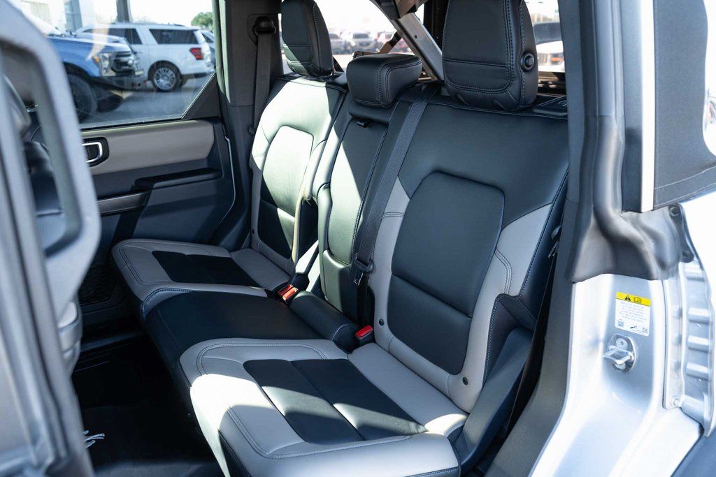 2024 Ford Bronco 4-Door Wildtrak - Photo 13