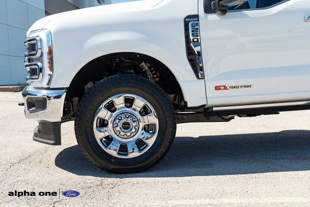 2025 Ford F-250 Super Duty King Ranch - Photo 11