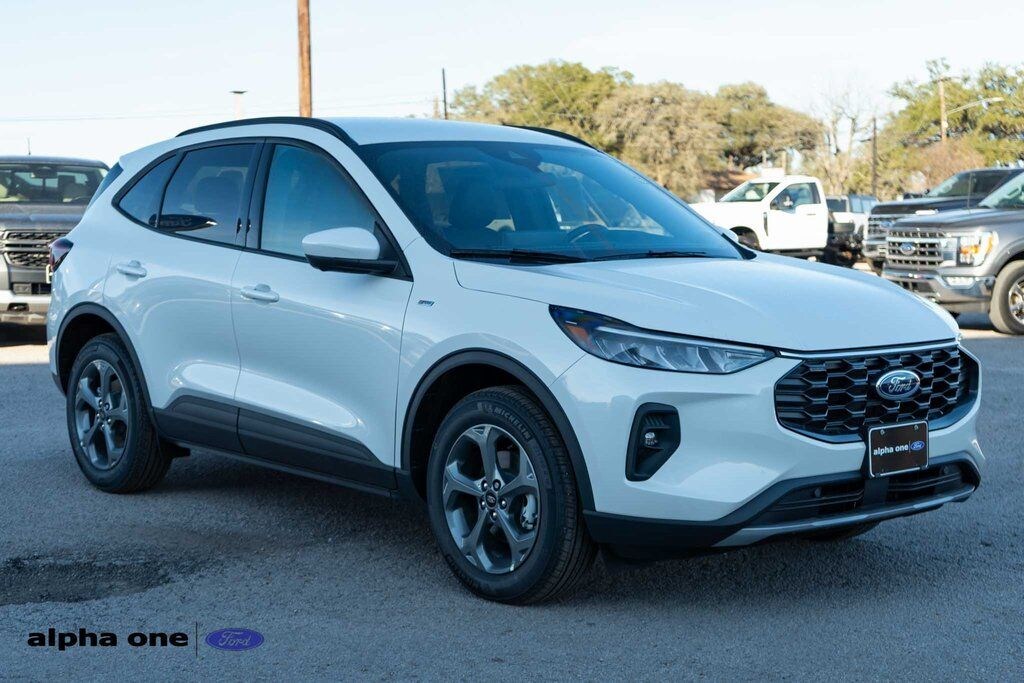 New 2026 Ford Escape Hybrid ST-Line Select SUV