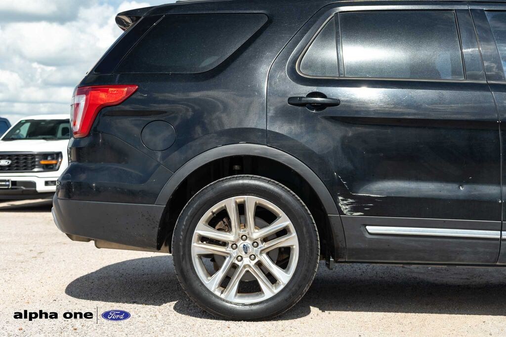Used 2017 Ford Explorer XLT SUV