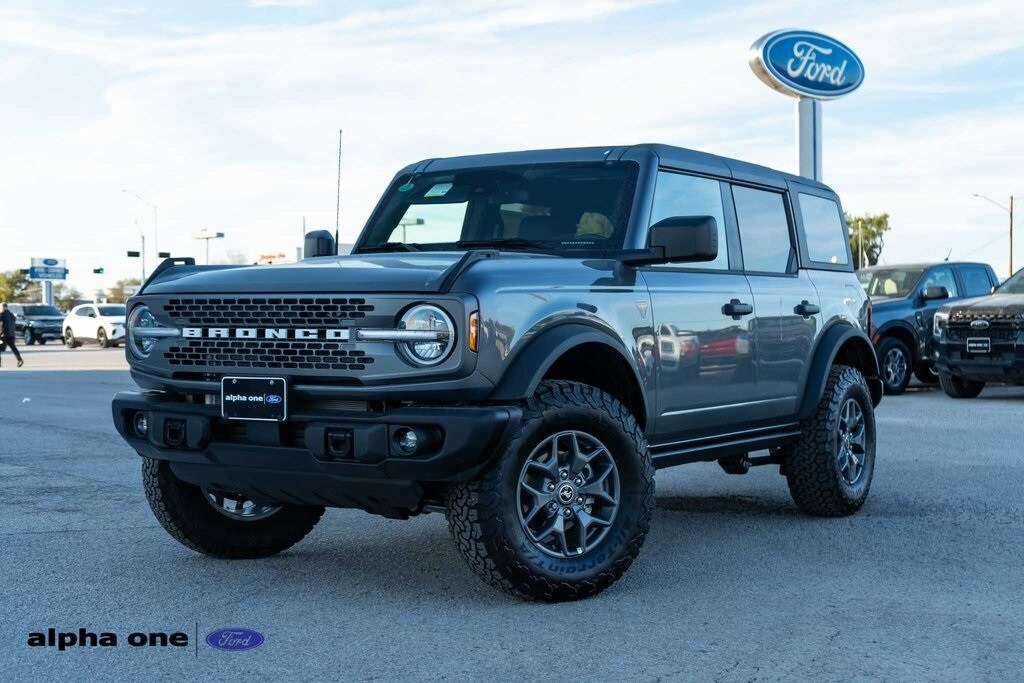 New 2025 Ford Bronco Badlands SUV