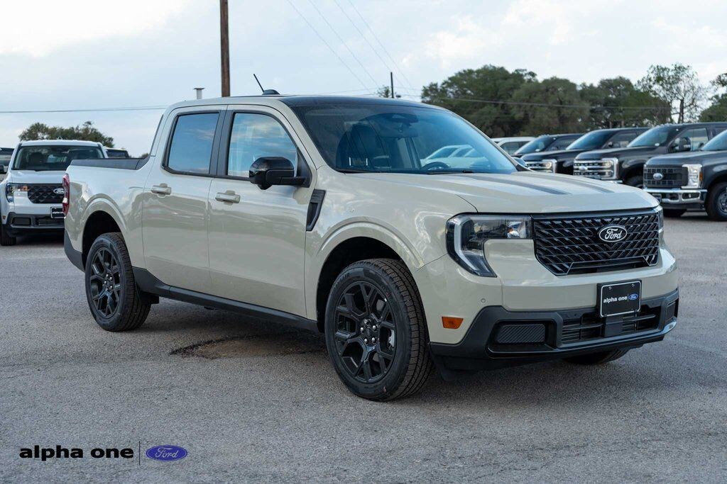 New 2025 Ford Maverick Lariat Truck