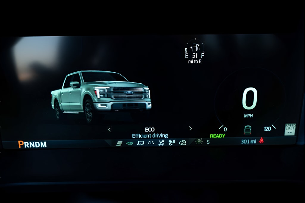 2025 Ford F-150 Lariat - Photo 31