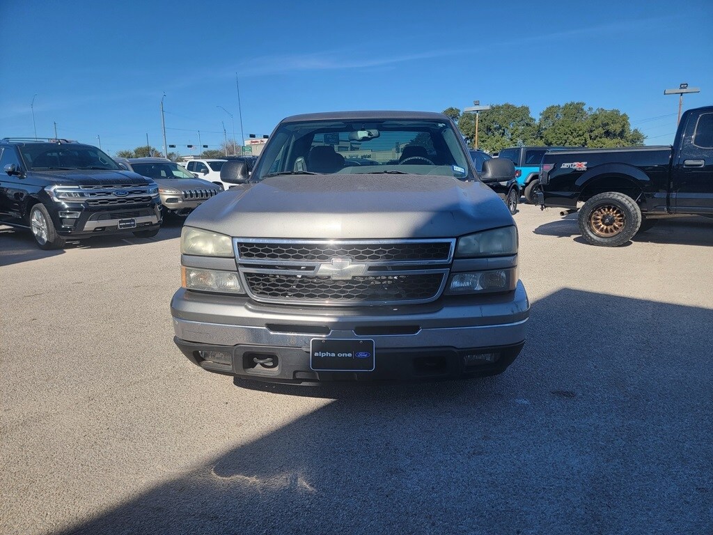 Used 2006 Chevrolet Silverado 1500 LT Truck
