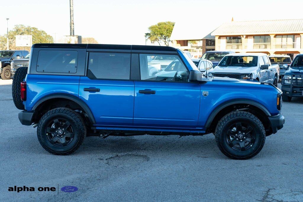 New 2025 Ford Bronco Big Bend SUV