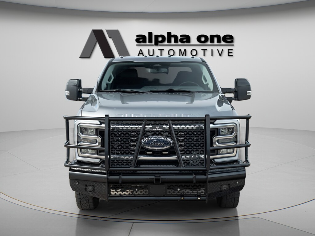 Used 2024 Ford F-350SD Lariat Truck
