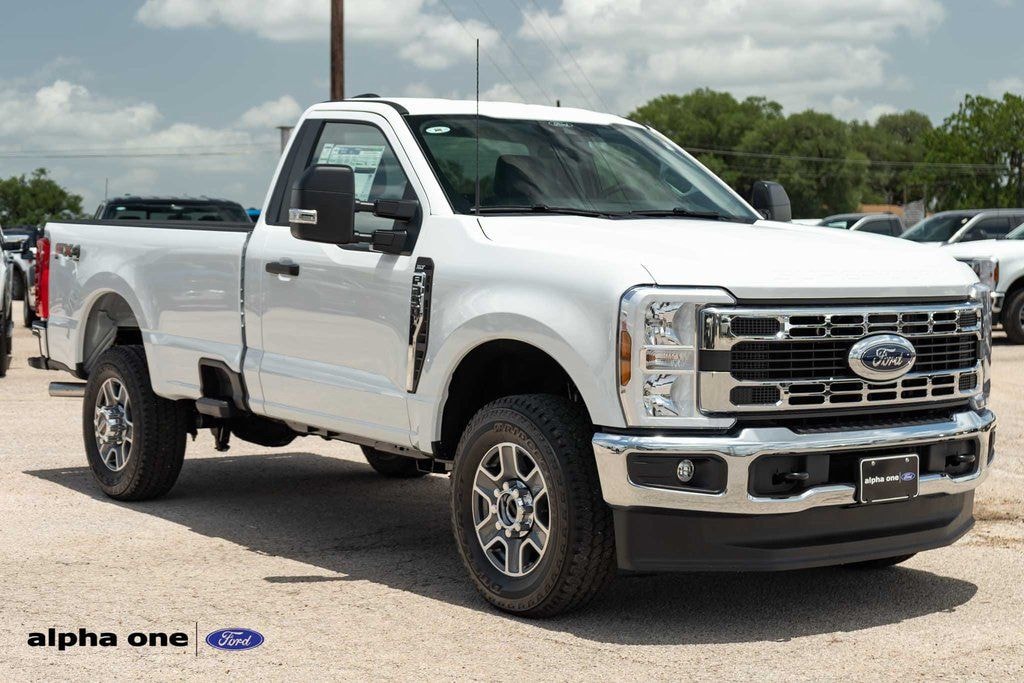 New 2025 Ford F-350SD XLT Truck