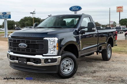 2025 Ford F-250SD XLT Truck