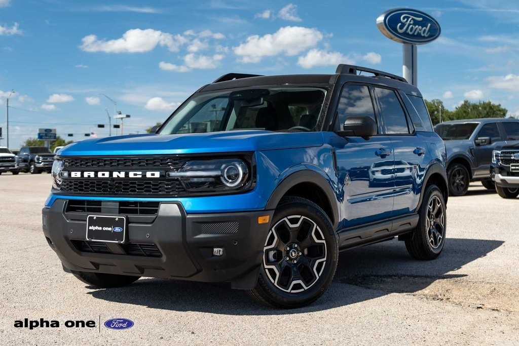 2025 Ford Bronco Sport Outer Banks's photo
