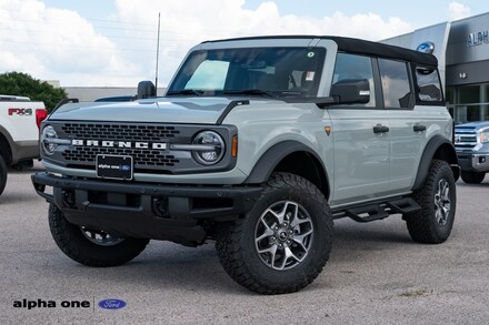 2024 Ford Bronco Badlands SUV