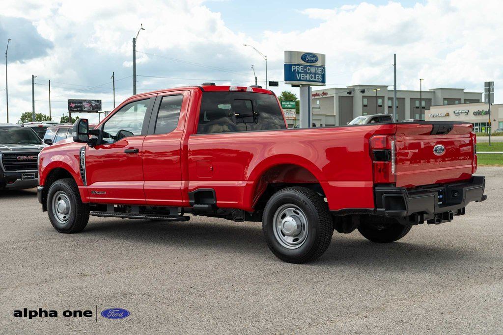 2025 Ford F-250 Super Duty XL - Photo 9