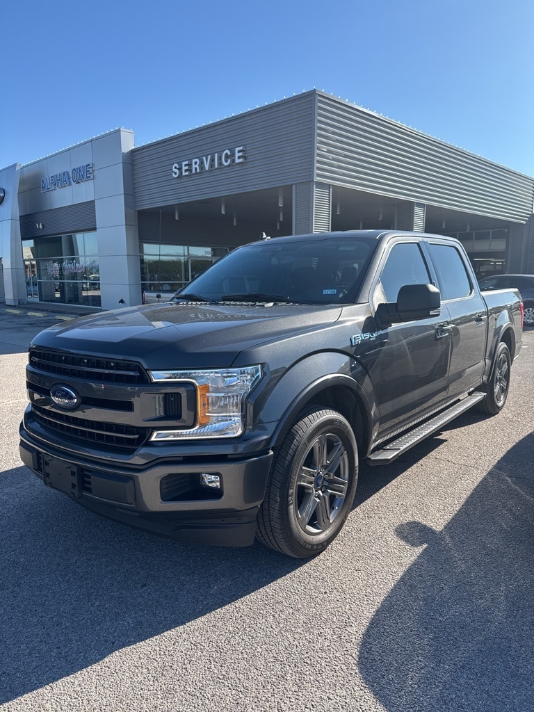 2020 Ford F-150 XLT's photo