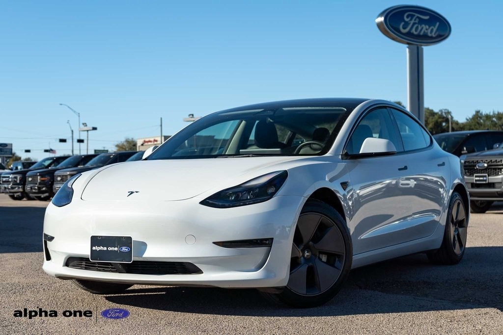 2023 Tesla Model 3 Long Range's photo