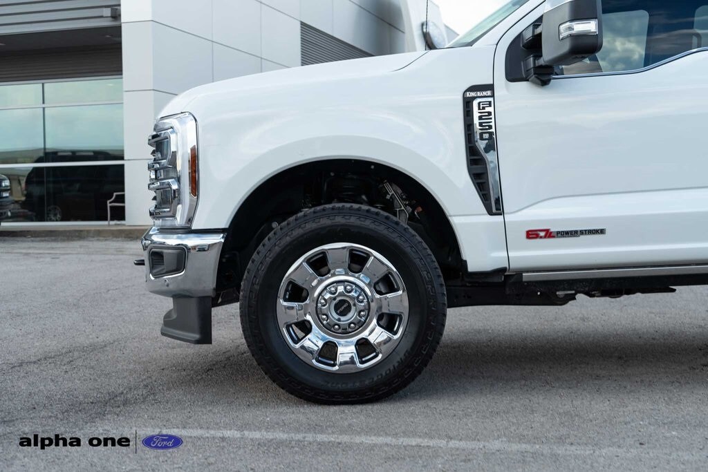 2025 Ford F-250 Super Duty King Ranch - Photo 11